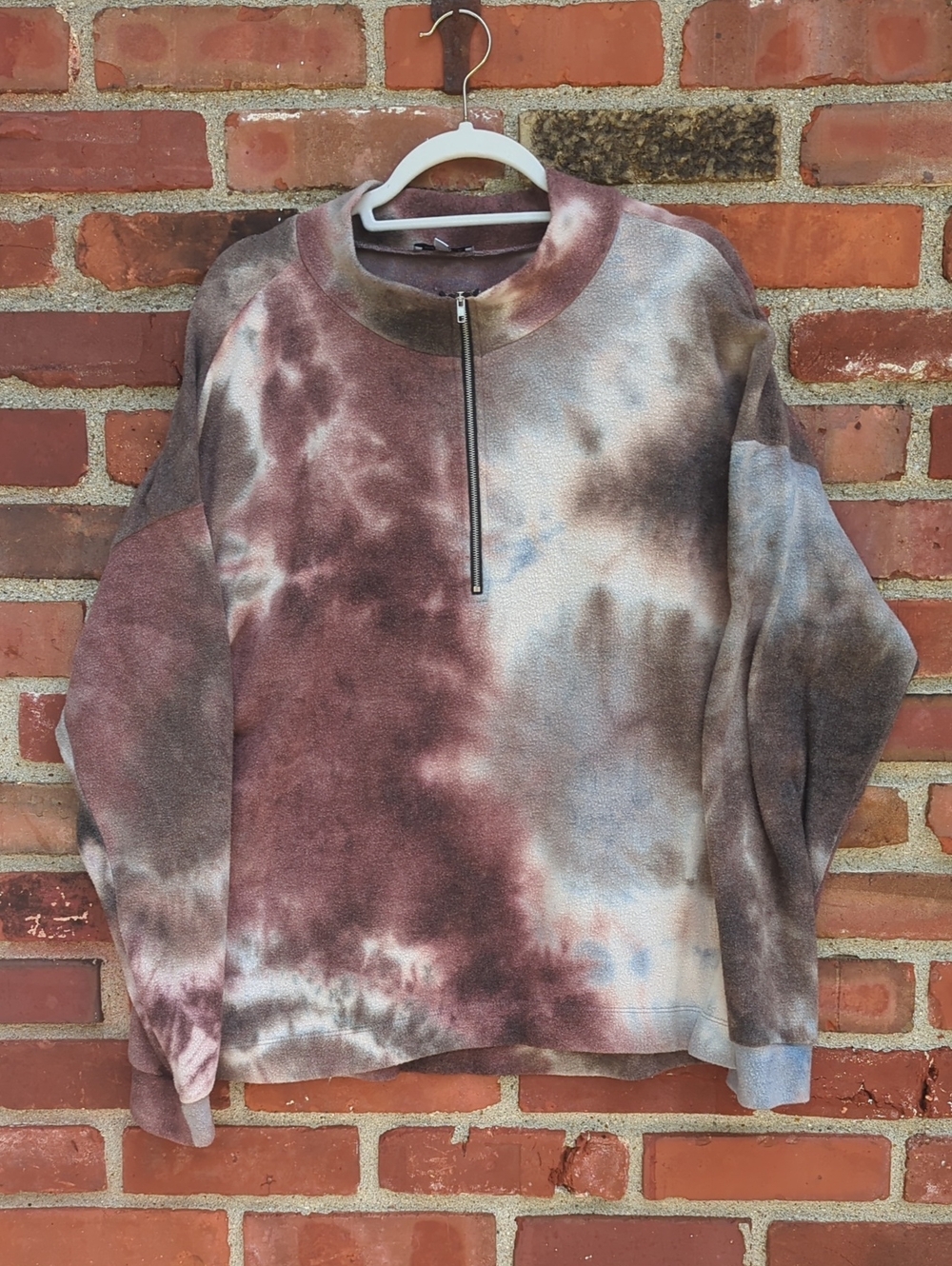 white birch Men's Tie-Dye Half-Zip Sweater in Brown and Gray